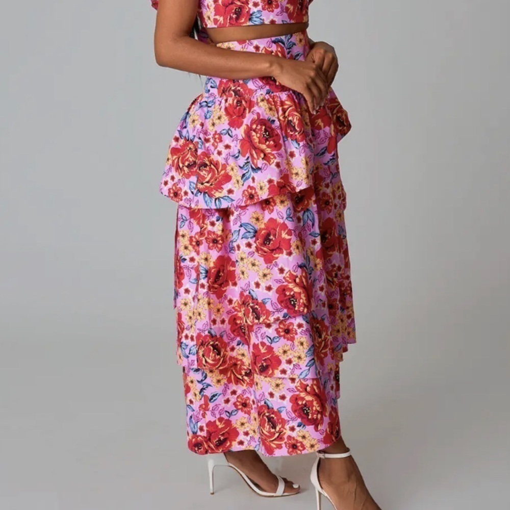 New! Buddylove Cabo Tiered Floral Bright Pink Skirt Size XS